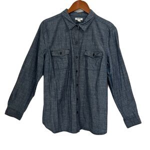 Old Navy Shirt Women L Blue Chambray ButtonUp Pocket Classic Preppy Casual Comfy